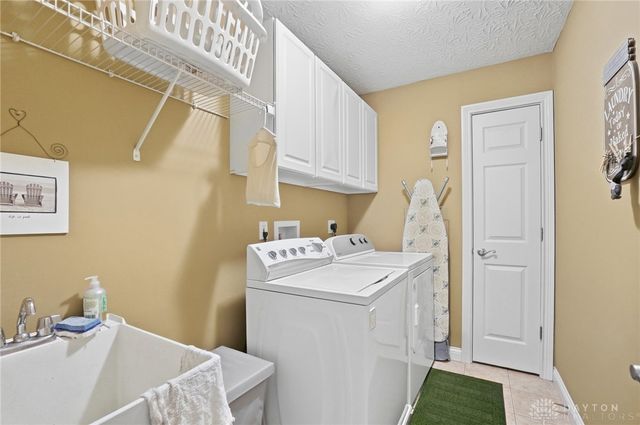 5604 Oak View Drive, Hamilton Twp, OH 45039