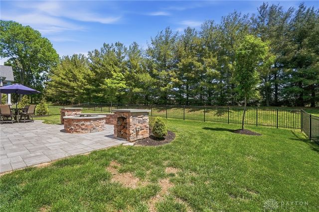 5604 Oak View Drive, Hamilton Twp, OH 45039