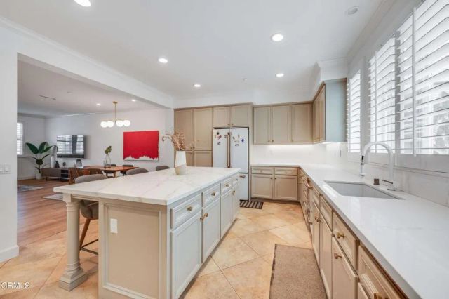 8 Nautical Mile Drive, Newport Beach, CA 92663