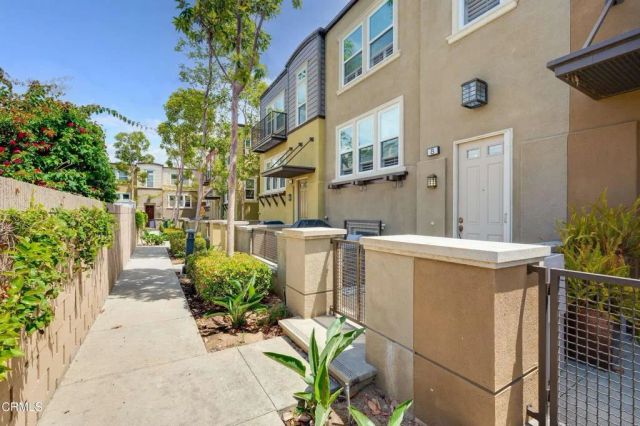 8 Nautical Mile Drive, Newport Beach, CA 92663