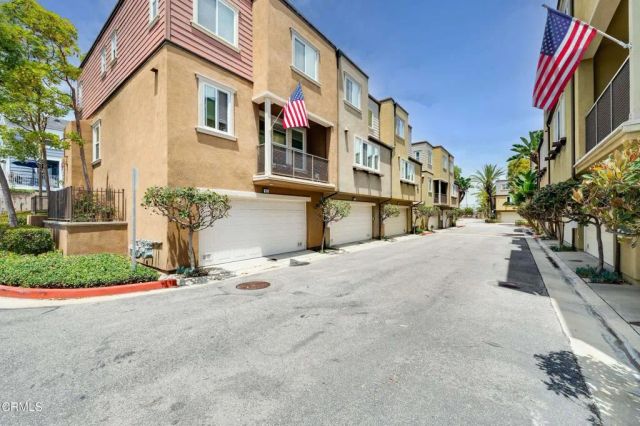 8 Nautical Mile Drive, Newport Beach, CA 92663