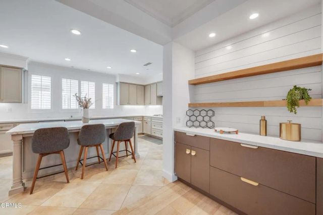 8 Nautical Mile Drive, Newport Beach, CA 92663