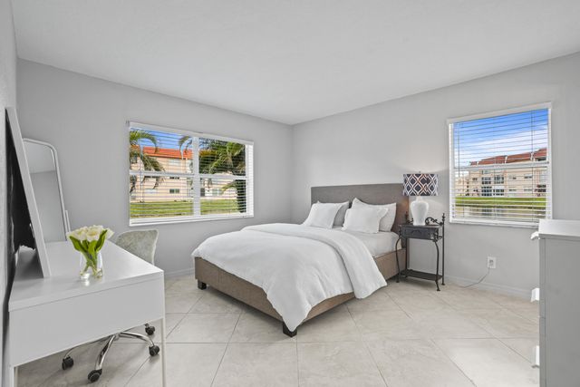 2781 N Pine Island Road 112, Sunrise, FL 33322