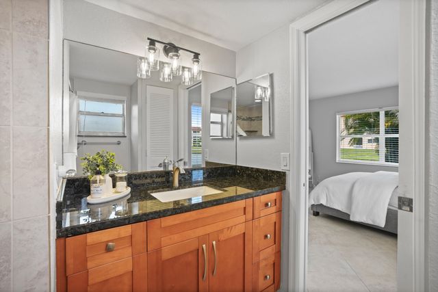 2781 N Pine Island Road 112, Sunrise, FL 33322