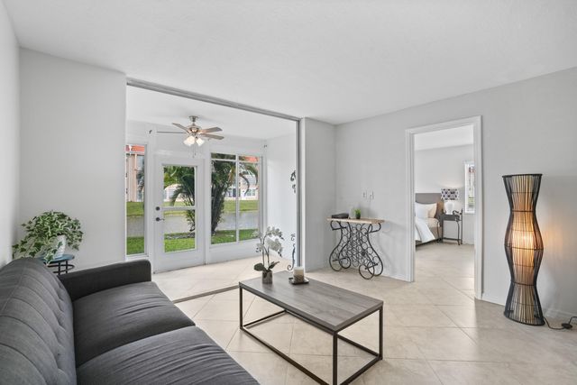 2781 N Pine Island Road 112, Sunrise, FL 33322
