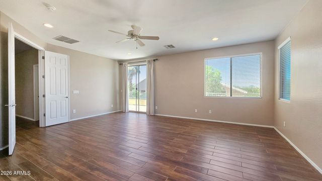 14821 W ROANOKE Avenue, Goodyear, AZ 85395