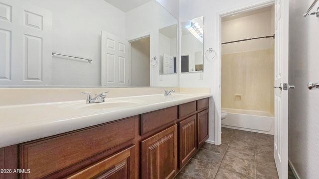 14821 W ROANOKE Avenue, Goodyear, AZ 85395