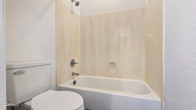 14821 W ROANOKE Avenue, Goodyear, AZ 85395