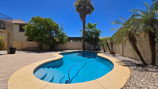 14821 W ROANOKE Avenue, Goodyear, AZ 85395