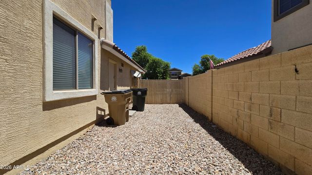 14821 W ROANOKE Avenue, Goodyear, AZ 85395