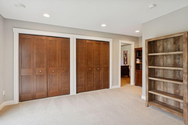 2559 Woods Drive, Victoria, MN 55386