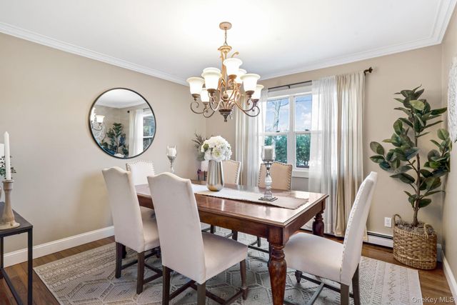 139 Ridgewood Avenue, Farmingville, NY 11738