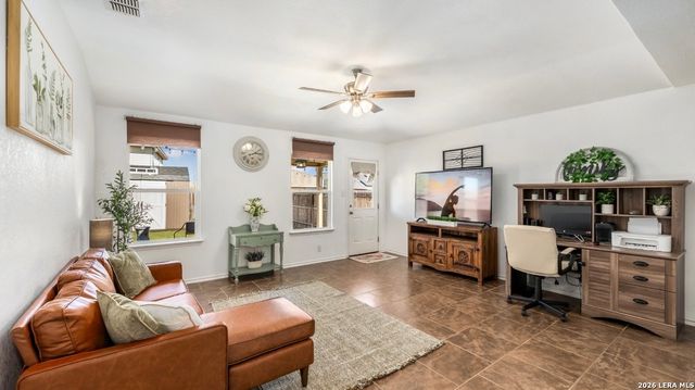 8940 Hickman Park, San Antonio, TX 78254