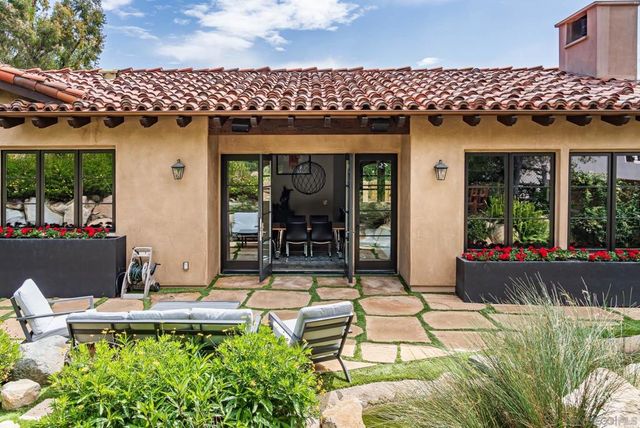 6154 Camino Selva, Rancho Santa Fe, CA 92067