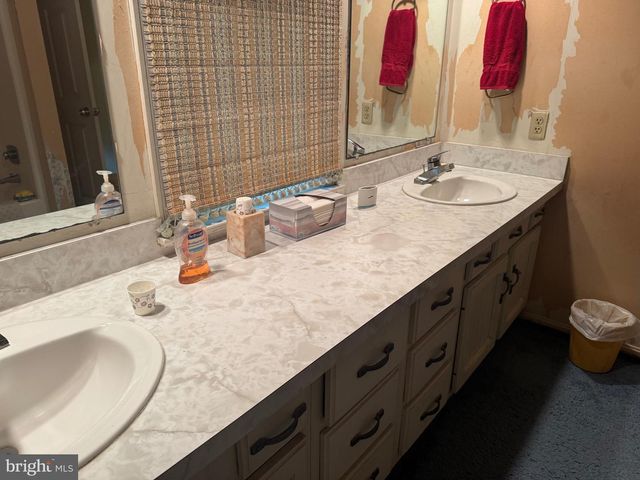 397 TANBRIDGE DR, Martinsburg, WV 25401