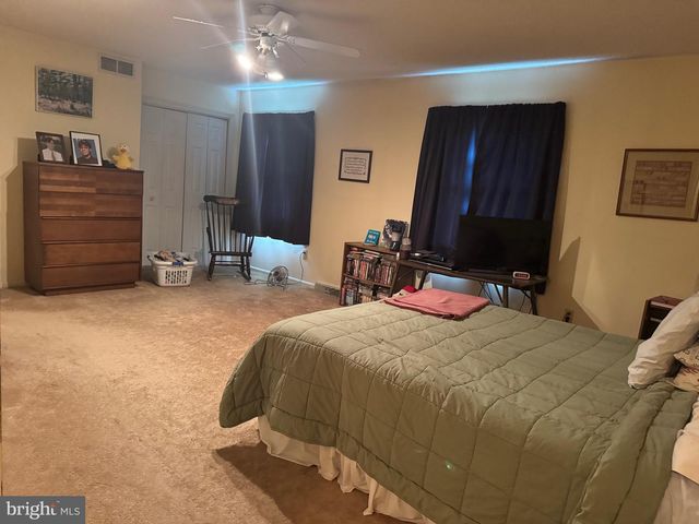397 TANBRIDGE DR, Martinsburg, WV 25401