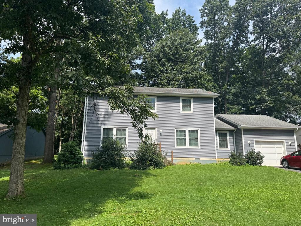 397 TANBRIDGE DR, Martinsburg, WV 25401
