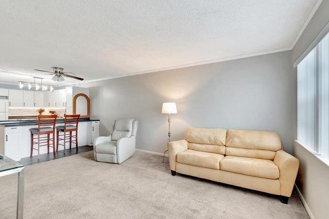 1516 S Lakeside Drive 307, Lake Worth Beach, FL 33460