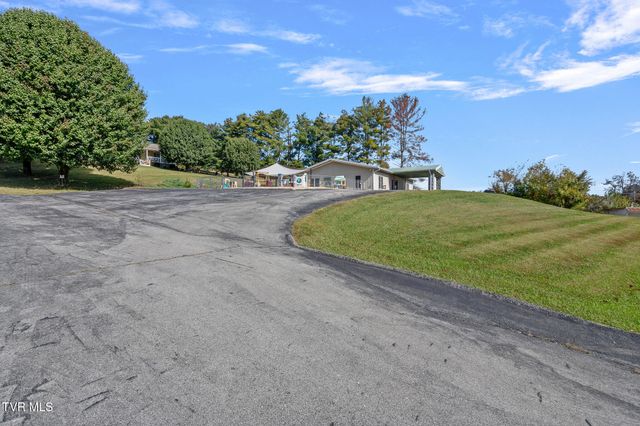 208 Majestic Circle, Greeneville, TN 37743