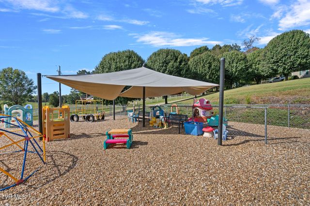 208 Majestic Circle, Greeneville, TN 37743