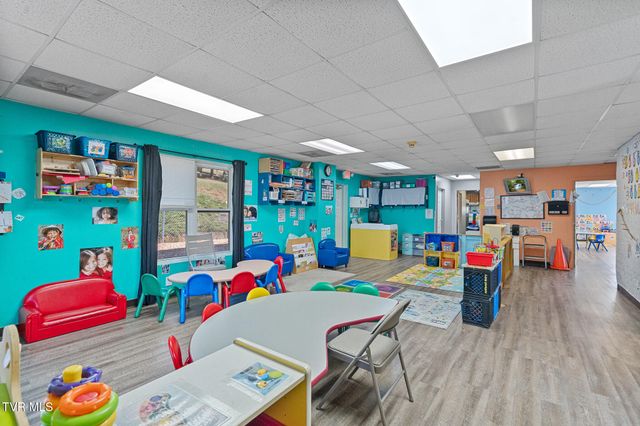 208 Majestic Circle, Greeneville, TN 37743