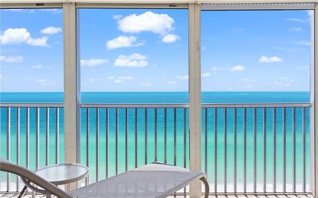 10691 Gulf Shore DR 1102, Naples, FL 34108