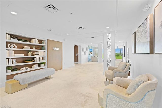 10691 Gulf Shore DR 1102, Naples, FL 34108