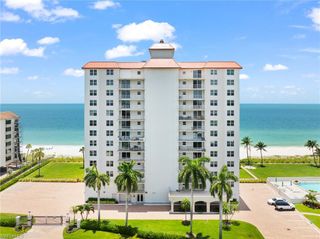 10691 Gulf Shore DR 1102, Naples, FL 34108
