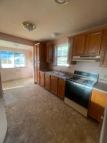18910 Bumpy Rd, Grass Valley, CA 95949