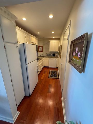 1750 S OCEAN Lane 205, Fort Lauderdale, FL 33316