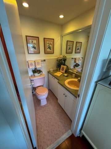 1750 S OCEAN Lane 205, Fort Lauderdale, FL 33316