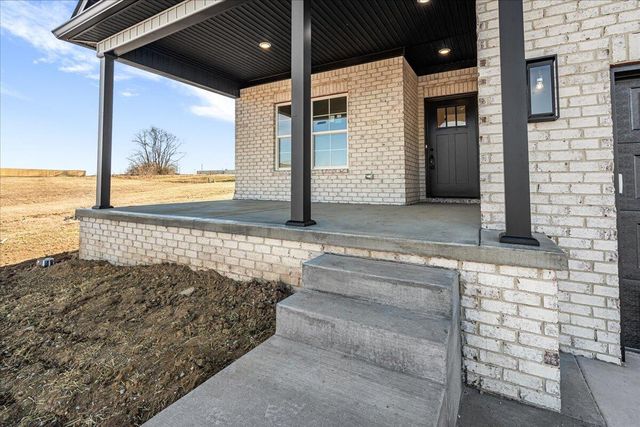 105 Metcalf Drive, Frankfort, KY 40601