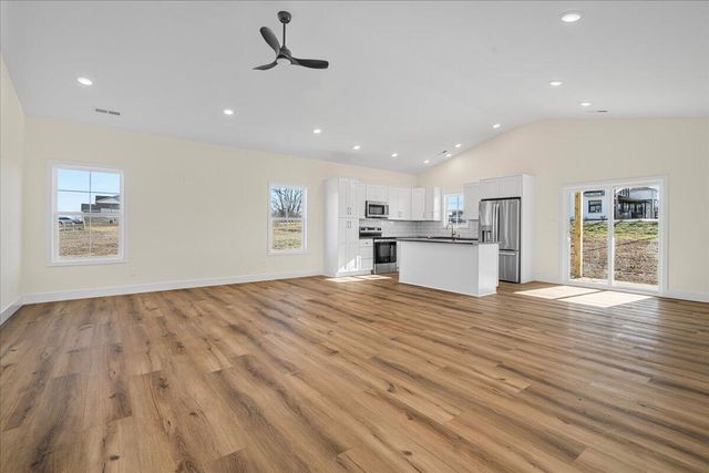 105 Metcalf Drive, Frankfort, KY 40601