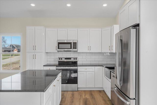 105 Metcalf Drive, Frankfort, KY 40601