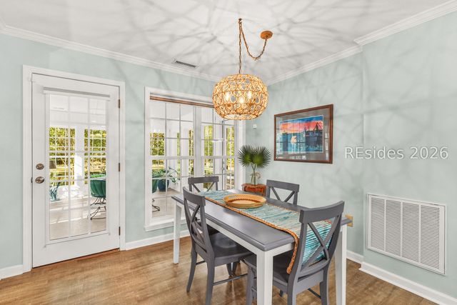 561 Sams Point Rd, Beaufort, SC 29907