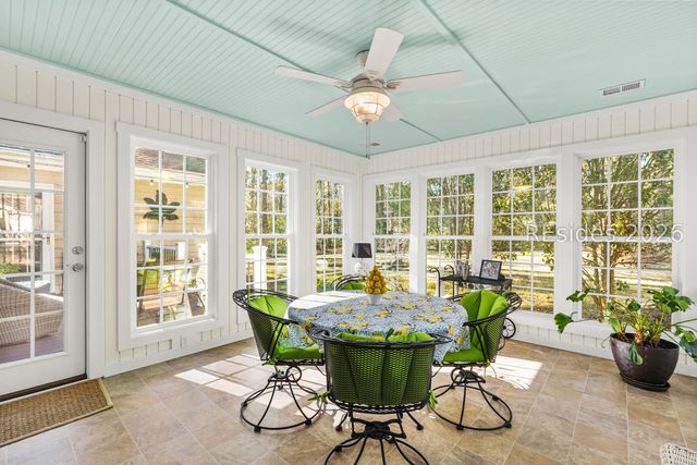 561 Sams Point Rd, Beaufort, SC 29907