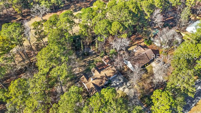 561 Sams Point Rd, Beaufort, SC 29907