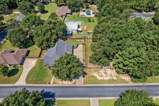1113 Millstone Lane, Chandler, TX 75758