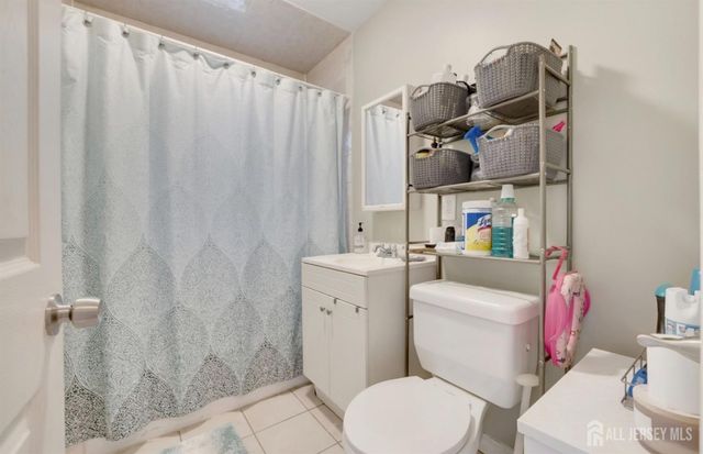 106 Broughton Avenue, Bloomfield, NJ 07003