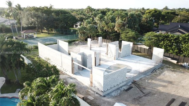13050 SW 103 Avenue, Miami, FL 33176