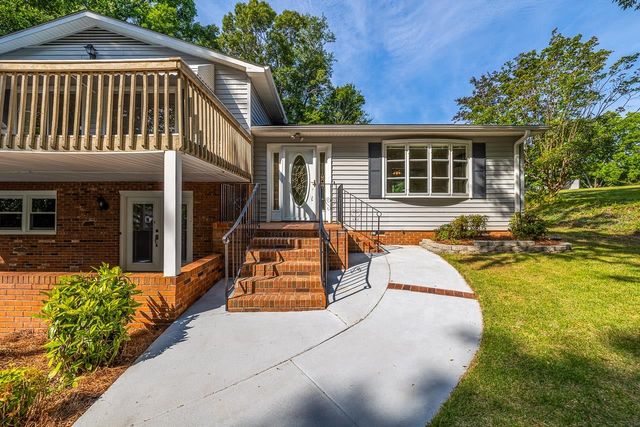 650 Independence Drive, Roebuck, SC 29376