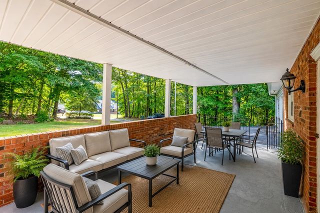 650 Independence Drive, Roebuck, SC 29376