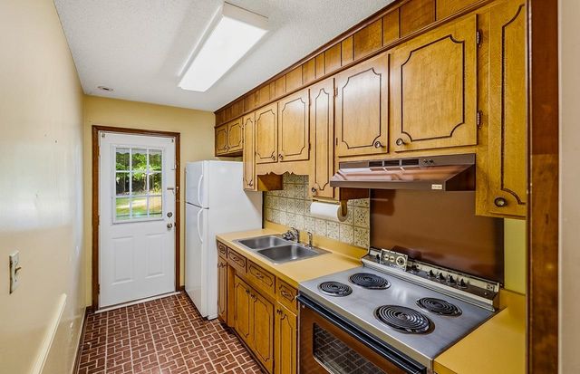 650 Independence Drive, Roebuck, SC 29376