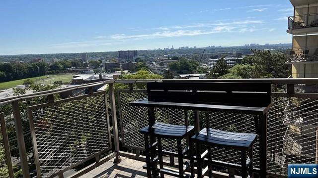 301 Beech Street 8D, Hackensack, NJ 07601