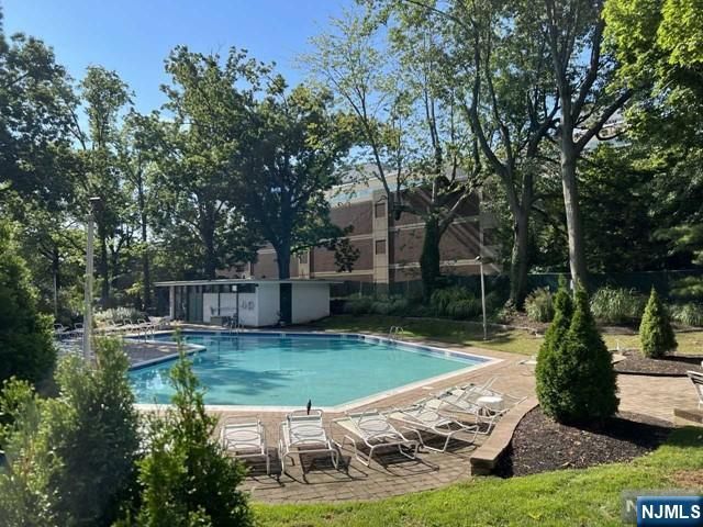301 Beech Street 8D, Hackensack, NJ 07601