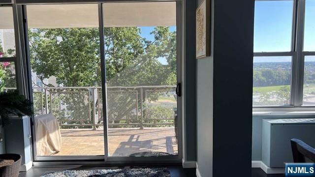 301 Beech Street 8D, Hackensack, NJ 07601