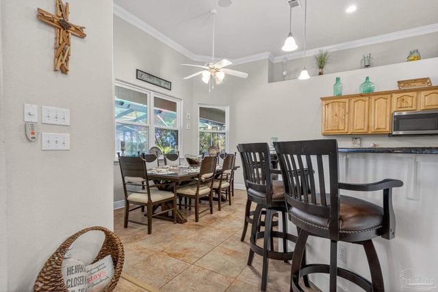 2930 Fenceline Rd, Pensacola, FL 32507