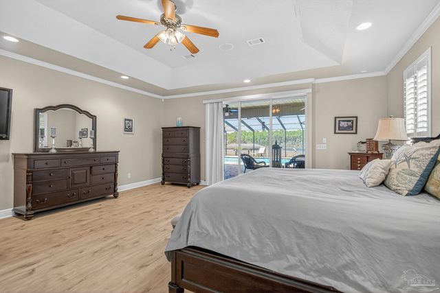 2930 Fenceline Rd, Pensacola, FL 32507