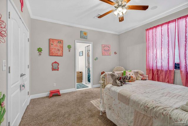 2930 Fenceline Rd, Pensacola, FL 32507