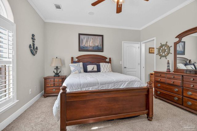 2930 Fenceline Rd, Pensacola, FL 32507